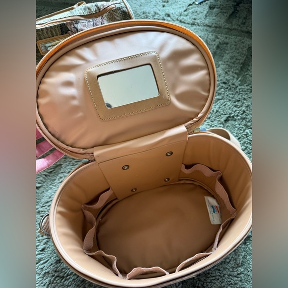 Vintage Floral Tapestry American Tourister Train Case & Duffel Bag Set - Picture 6 of 16